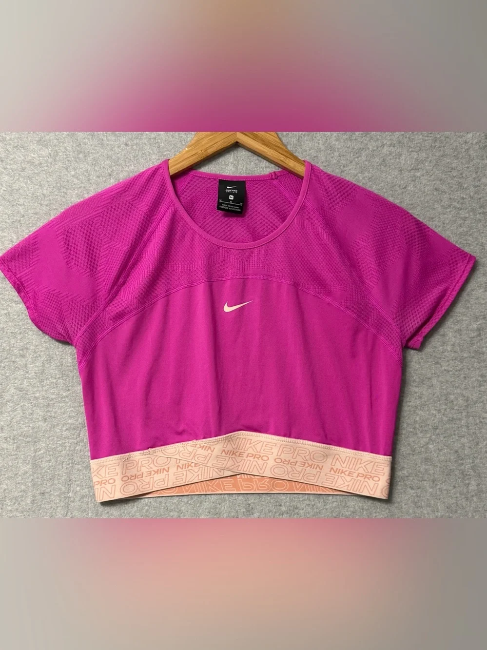 Nike Pro Women’s M Dri-FIT Crop Top Training Shirt Mesh Pink CJ4185-601